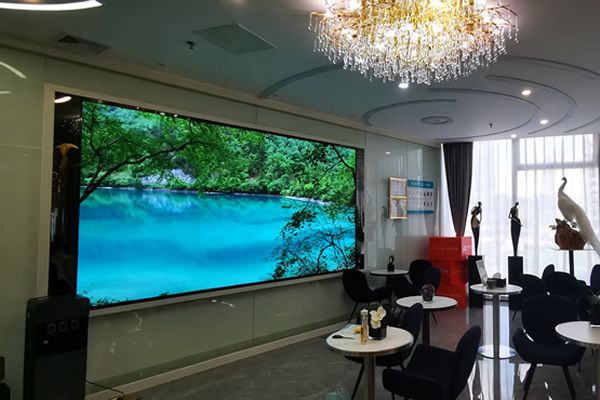 LED顯示屏可以當(dāng)家庭電視使用嗎，用哪種規(guī)格型號的好？